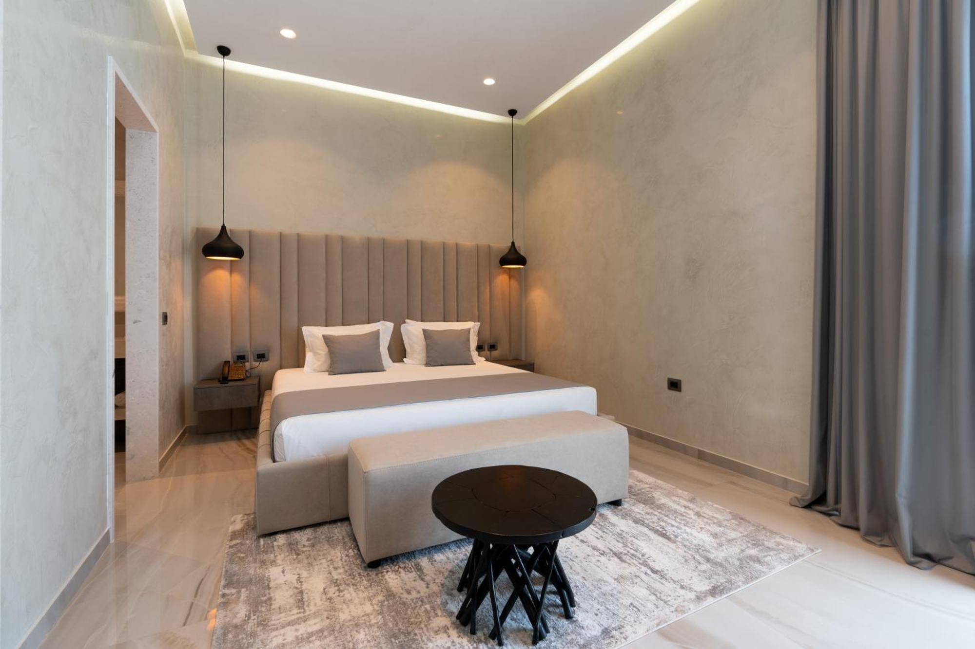 Hotel Plaza 培拉特 外观 照片
